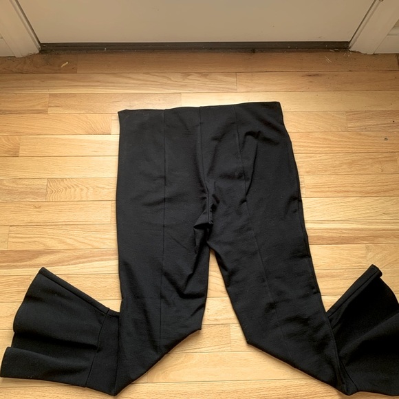 SUPPLY & DEMAN NWT SUPER CUTE BLACK PANTS - Picture 2 of 2